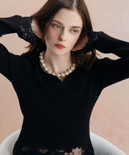 EIMY ISTOIRE（エイミーイストワール）の「LACE TRIM KNIT TOPS（ニット/セーター・レディース・ピンクベージュ/ブラック・FREE）」の15枚目の写真