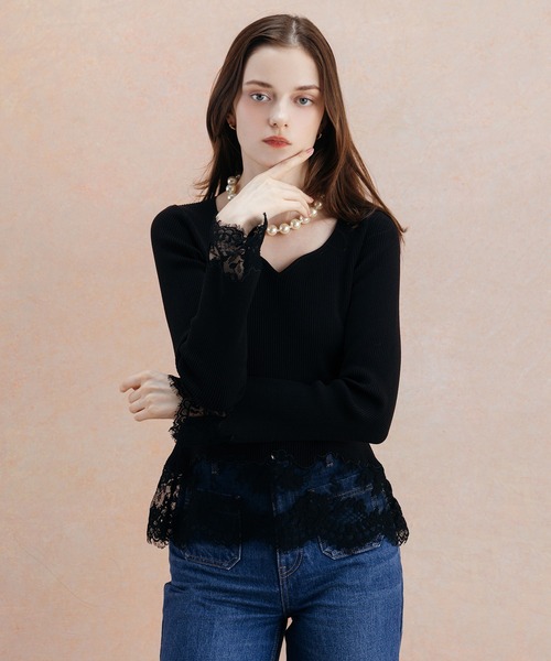 EIMY ISTOIRE（エイミーイストワール）の「LACE TRIM KNIT TOPS（ニット/セーター・レディース・ピンクベージュ/ブラック・FREE）」の4枚目の写真