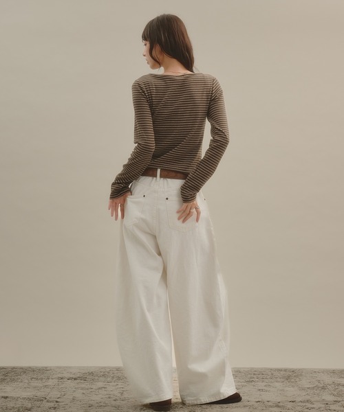apres jour mignon(アプレジュールミニョン)の「ヘンリーネックロングスリーブプルオーバー(Tシャツ/カットソー・レディース・ボルドー/ダークブラウン/ネイビー/アイボリー/グレー/ブラウン系その他・フリー/LARGE)」の10枚目の写真