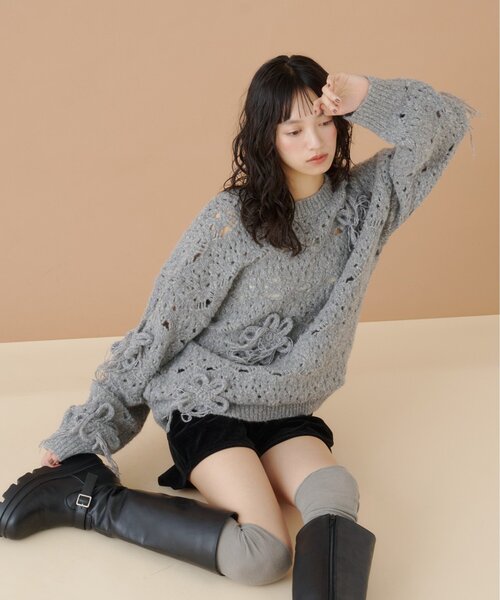 Kastane(カスタネ)の「【9.19(土)0:00発売】ハンドフラワーモチーフニット(ニット/セーター・レディース・カーキ/グレー/アイボリー・FREE)」の21枚目の写真