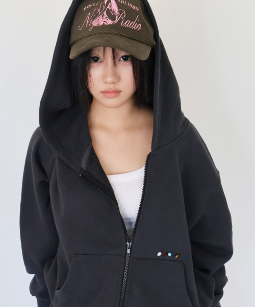 KIKOZY（キコジ）の「Macaroon Hood zip up_Chacoal（パーカー・レディース・その他・FREE）」の6枚目の写真