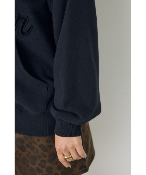 AZUL by moussy(アズールバイマウジー)の「ダブルジップアソートロゴフーディ 秋服 冬服 春服 ジップパーカー(パーカー・レディース・ブラック/杢グレー・FREE)」の12枚目の写真