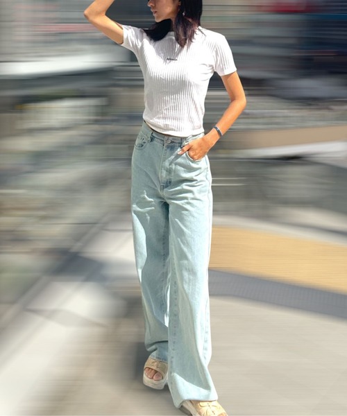 Human 2nd Occasion(ヒューマンセカンドオケージョン)の「バックポケットレース ワイドデニムパンツ(デニムパンツ・レディース・ライトブルー・S/M)」の10枚目の写真