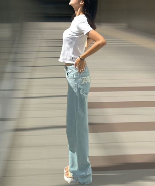 Human 2nd Occasion(ヒューマンセカンドオケージョン)の「バックポケットレース ワイドデニムパンツ(デニムパンツ・レディース・ライトブルー・S/M)」の17枚目の写真
