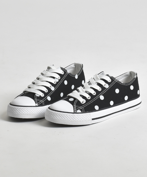 SVEC（シュベック）の「キャンバス スニーカー / レースアップ ローカット（スニーカー・メンズ・ホワイト/レッド/ブラック/ブラック系その他/その他/ネイビー/ドット/ピンク/ベージュ/ブラウン/ブラック系その他2/ブルー系その他/ブラック系その他3/ナチュラル/ブラック系その他4/ブルー・39/42/44/40/45/43/41/46/36/37/38/35）」の16枚目の写真