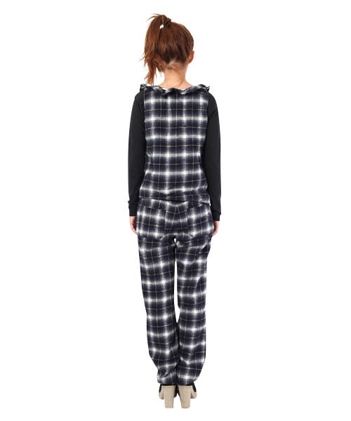 MILKFED.(ミルクフェド)の「PLAID JUMP SUITS(つなぎ/オールインワン・レディース・グリーン/ネイビー・X-SMALL/SMALL)」の4枚目の写真
