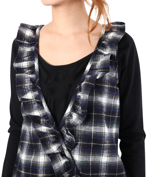 MILKFED.(ミルクフェド)の「PLAID JUMP SUITS(つなぎ/オールインワン・レディース・グリーン/ネイビー・X-SMALL/SMALL)」の5枚目の写真