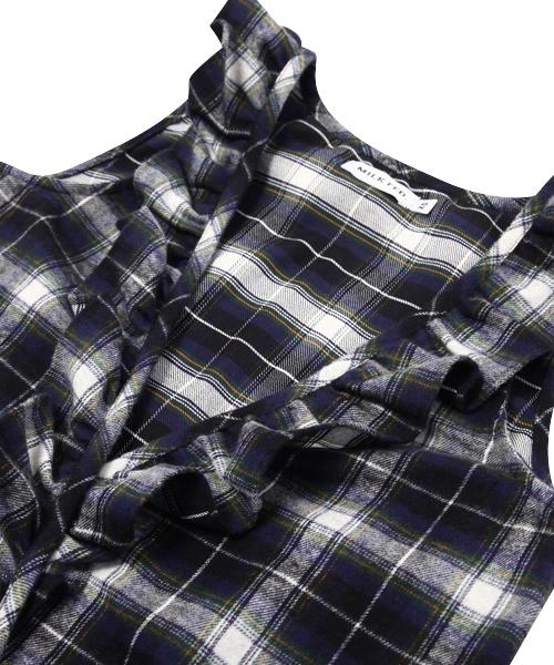 MILKFED.(ミルクフェド)の「PLAID JUMP SUITS(つなぎ/オールインワン・レディース・グリーン/ネイビー・X-SMALL/SMALL)」の6枚目の写真