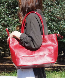 P.I.D（ピーアイディー）の「ピーアイディー【P.I.D】レザートートバッグ（トートバッグ）」