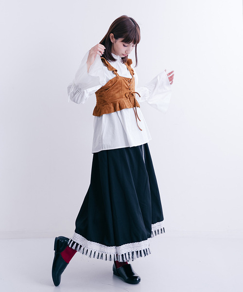 MERLOT（メルロー）の「フリルスピンドルビスチェ1193（キャミソール・レディース・パープル/ブラック/キャメル/カーキ・FREE）」の5枚目の写真