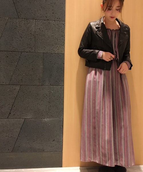 AMERICAN RAG CIE（アメリカンラグシー）の「AMERICAN RAG CIE　デシンギャザーワンピース（ワンピース・レディース・マルチ/ブラック/パープル・FREE）」の13枚目の写真