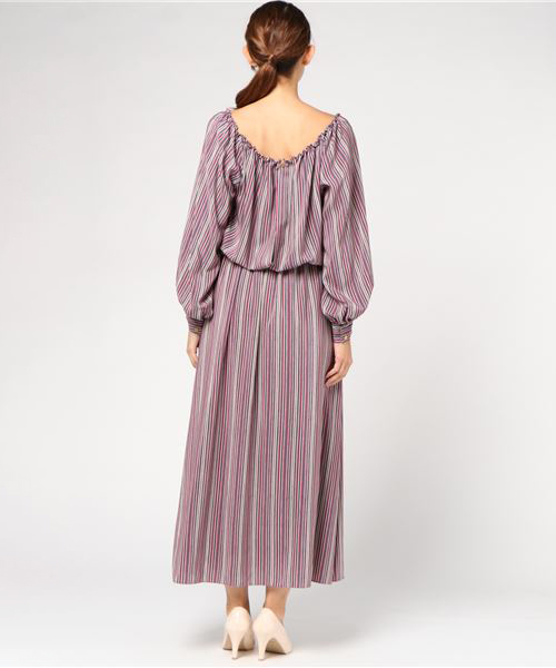 AMERICAN RAG CIE（アメリカンラグシー）の「AMERICAN RAG CIE　デシンギャザーワンピース（ワンピース・レディース・マルチ/ブラック/パープル・FREE）」の10枚目の写真