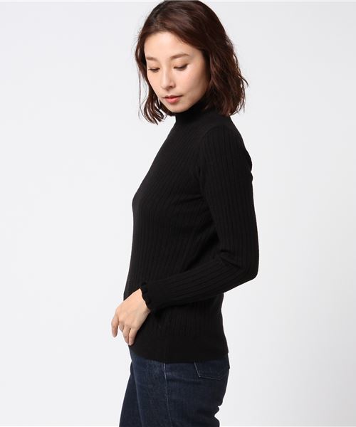 earth music&ecology（アースミュージックアンドエコロジー）の「・ハイネックフリルニットプルオーバー（ニット/セーター・レディース・ライトグレー/ブラック/ダークグリーン/アイボリー/ボルドー/キャメル・S/M）」の11枚目の写真