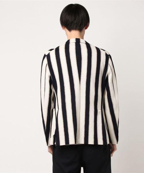 ☆ TAGLIATORE テーラードジャケット ストライプ ☆ TAGLIATORE（タリアトーレ）の「TAGLIATORE ストライプ