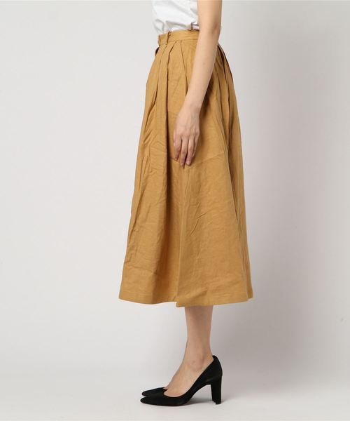 MOUSSY（マウジー）の「FRONT BUTTON FLARE SKIRT（スカート・レディース・オレンジ系その他/ライトカーキ/ブラック/オフホワイト/ライトグレー/イエロー系その他・1/2）」の7枚目の写真