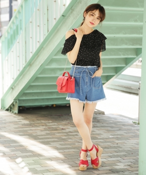 Heather（ヘザー）の「アソートワンショルブラウス　791311（シャツ/ブラウス・レディース・ブラック/イエロー/ホワイト/サックスブルー・FREE）」の14枚目の写真