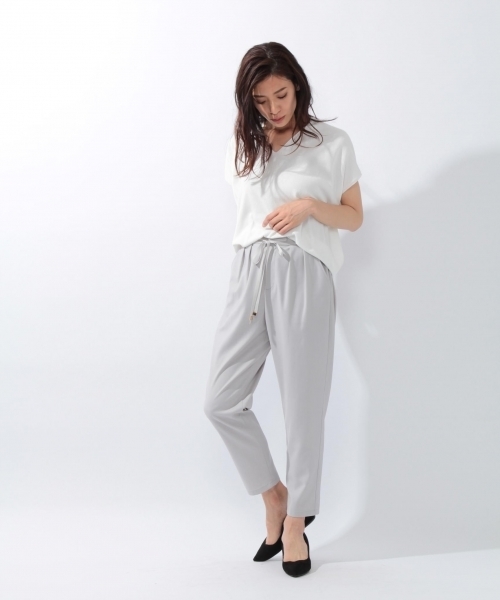 laboratory work（ラボラトリーワーク）の「リラックステーパードパンツ（その他パンツ・レディース・ブラック/ベージュ/グレー・MEDIUM）」の15枚目の写真