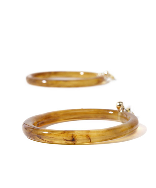 RANDA(ランダ)の「クリアフープピアス(ピアス(両耳用)・レディース・マスタード/レッド・FREE)」の3枚目の写真