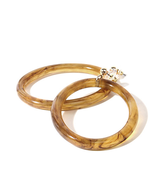 RANDA(ランダ)の「クリアフープピアス(ピアス(両耳用)・レディース・マスタード/レッド・FREE)」の4枚目の写真