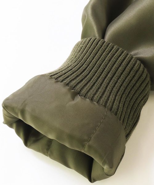 devirock（デビロック）の「裏ボア付きはっ水加工MA-1ジャケット（MA-1・キッズ・ブラック/カーキ・110cm/100cm/120cm/130cm/140cm/150cm/160cm）」の3枚目の写真