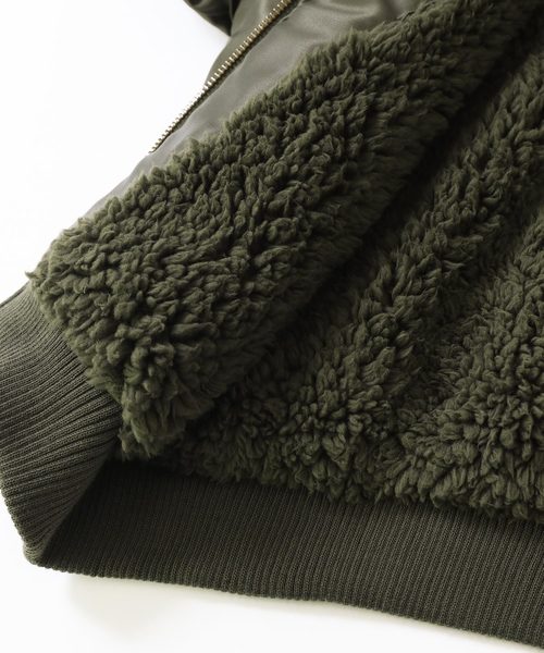 devirock（デビロック）の「裏ボア付きはっ水加工MA-1ジャケット（MA-1・キッズ・ブラック/カーキ・110cm/100cm/120cm/130cm/140cm/150cm/160cm）」の5枚目の写真