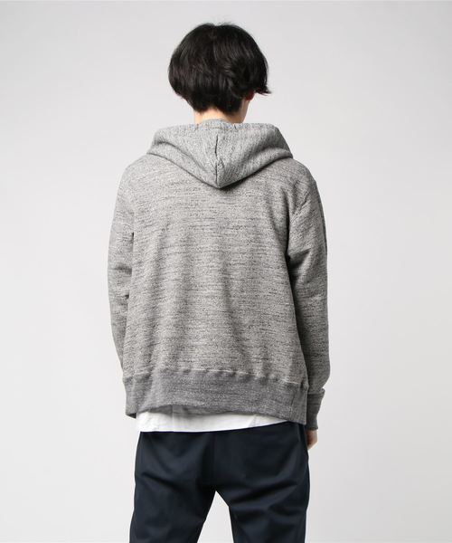 Jackman(ジャックマン)の「GG Sweat Parka(パーカー・メンズ・チャコールグレー/ブラック/ダークグリーン/コバルトブルー/スミクロ/レモンイエロー/ネイビー/ライトブラウン/ケリー/マジェンタ/グレイッシュブルー/ブラック×グレー/アッシュグレー/ダークパープル/ライトグレー/キナリ/オリーブドラブ・SMALL/MEDIUM/LARGE/X-SMALL/X-LARGE)」の19枚目の写真