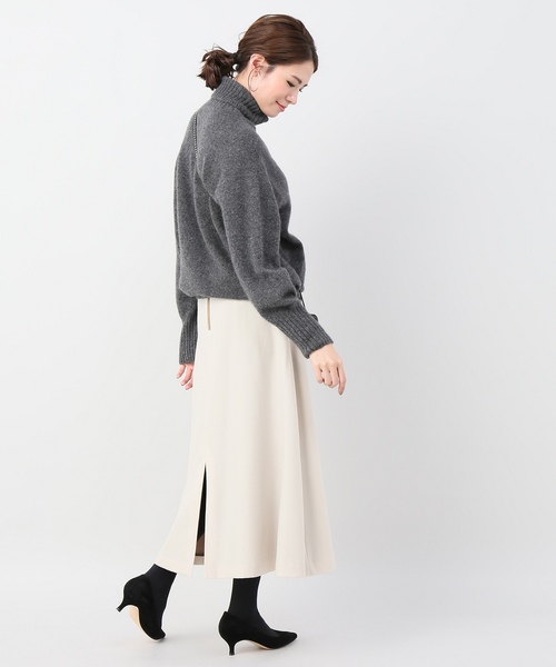 IENA（イエナ）の「Honey タートルプルオーバー◆（ニット/セーター・レディース・チャコールグレー/ベージュ/ネイビー・FREE）」の7枚目の写真