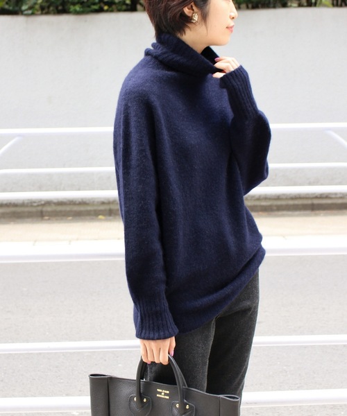 IENA（イエナ）の「Honey タートルプルオーバー◆（ニット/セーター・レディース・チャコールグレー/ベージュ/ネイビー・FREE）」の18枚目の写真