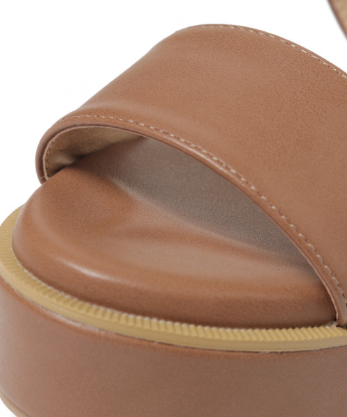 niko and...（ニコアンド）の「オリジナル厚底サンダル（サンダル・レディース・ブラック/ベージュ/レッド/アイボリー・SMALL/MEDIUM/LARGE）」の14枚目の写真