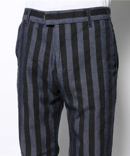 DISCOVERED（ディスカバード）の「DISCOVERED ストライプパンツ（スラックス・メンズ・ブラック/ネイビー・2/1/3）」の5枚目の写真