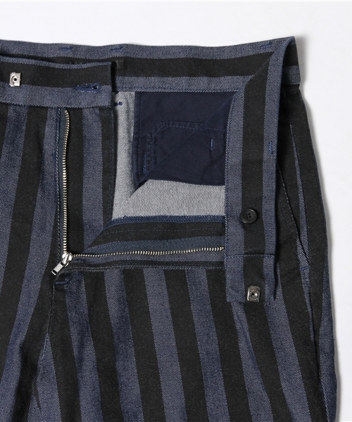 DISCOVERED（ディスカバード）の「DISCOVERED ストライプパンツ（スラックス・メンズ・ブラック/ネイビー・2/1/3）」の9枚目の写真