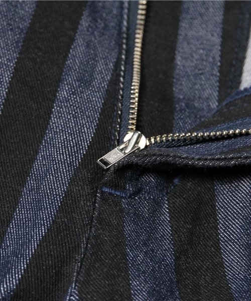 DISCOVERED（ディスカバード）の「DISCOVERED ストライプパンツ（スラックス・メンズ・ブラック/ネイビー・2/1/3）」の10枚目の写真