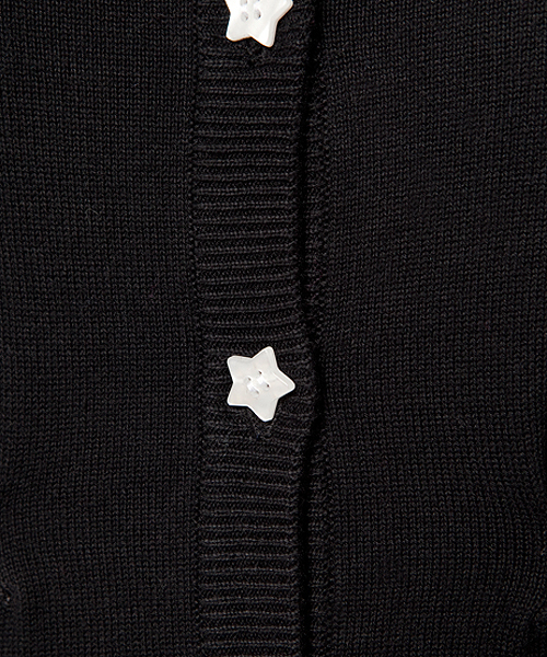 X-girl(エックスガール)の「CREW NECK KNIT CARDIGAN(カーディガン/ボレロ・レディース・ブラック/アッシュグレー/ピンク/ブルー・1/2)」の6枚目の写真