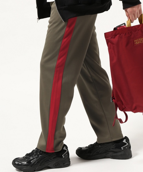 JOURNAL STANDARD（ジャーナルスタンダード）の「サイドライン トラックパンツ＃（その他パンツ・メンズ・カーキ/ブラウン/ブラック/チャコールグレー・SMALL/MEDIUM/LARGE）」の4枚目の写真