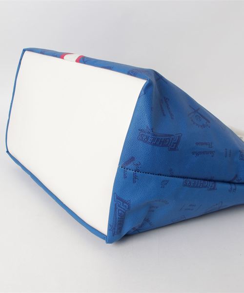 FAVオリジナルパーカー HOKKAIDO BLUE FAVオリジナルパーカー HOKKAIDO