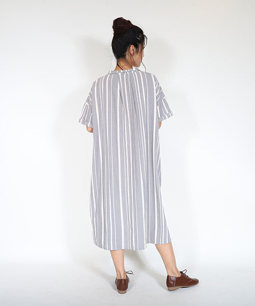 MashuKashu（マシュカシュ）の「衿付きフレアーワンピース（ワンピース・レディース・ブラック/ネイビー/グレー・フリー）」の6枚目の写真