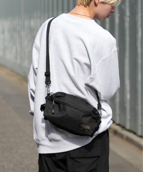 セール】【FORECAST】軽量2WAYウエストバッグ サコッシュショルダー
