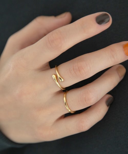 colleca la（コレカラ）の「ロールリングセット（リング・レディース・シルバー/ゴールド・ﾌﾘ-）」の2枚目の写真