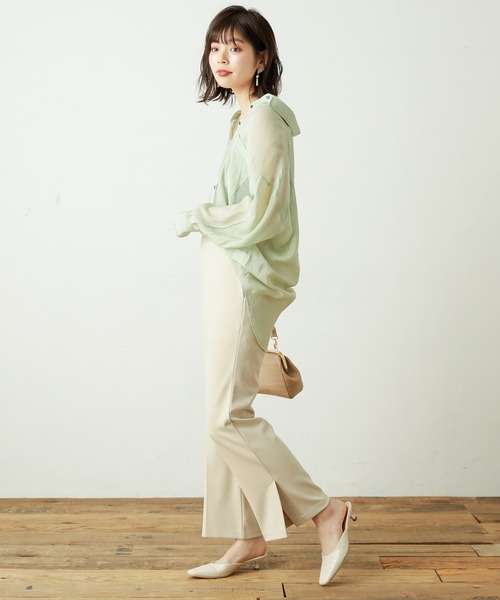 natural couture（ナチュラルクチュール）の「シアービッグシャツ（シャツ/ブラウス・レディース・アイボリー/モカ/ライトベージュ/ミント・FREE）」の17枚目の写真