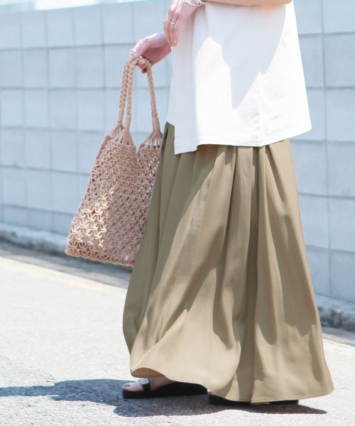 reca（レカ）の「サテンフレアスカート（スカート・レディース・ブラック/アイボリー/モカ/ブルー系その他/グリーン系その他/サンドベージュ/ミント・FREE）」の11枚目の写真
