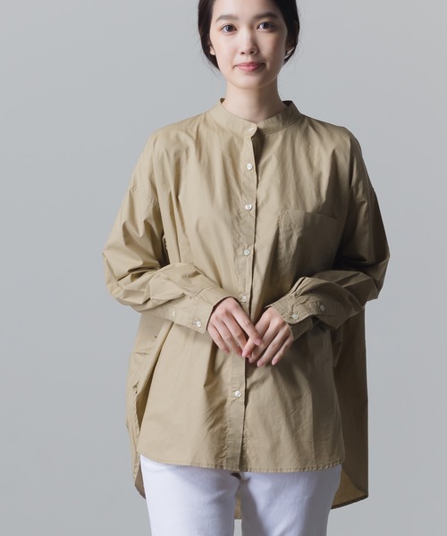 OMNES（オムネス）の「タイプライター ウォッシャブルバンドカラービッグシャツ（シャツ/ブラウス・レディース・ホワイト/ブラック/ライトグレー/オレンジ/その他/ベージュ・FREE）」の4枚目の写真