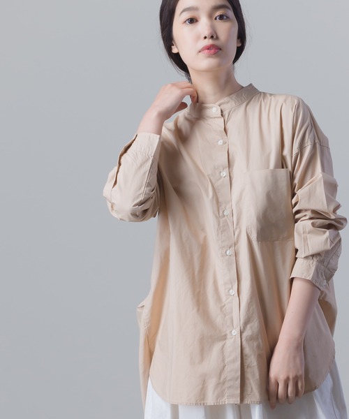 OMNES（オムネス）の「タイプライター ウォッシャブルバンドカラービッグシャツ（シャツ/ブラウス・レディース・ホワイト/ブラック/ライトグレー/オレンジ/その他/ベージュ・FREE）」の5枚目の写真