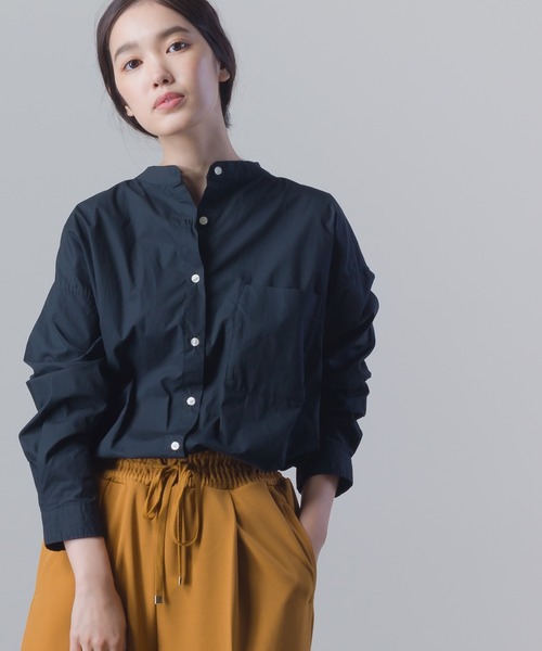 OMNES（オムネス）の「タイプライター ウォッシャブルバンドカラービッグシャツ（シャツ/ブラウス・レディース・ホワイト/ブラック/ライトグレー/オレンジ/その他/ベージュ・FREE）」の3枚目の写真