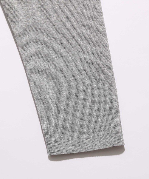 ADAM ET ROPE'（アダムエロペ）の「〈ウォッシャブル・吸水速乾性〉ミラノリブクルーネックニット（ニット/セーター・メンズ・ホワイト/ベージュ/グレー・S/M/L）」の9枚目の写真