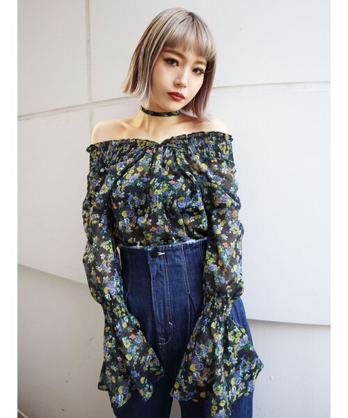 EMODA（エモダ）の「シャーリングフレアトップス（シャツ/ブラウス・レディース・ブラック/ブラウン/その他/その他1・FREE）」の5枚目の写真