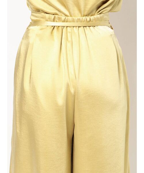MERCURYDUO(マーキュリーデュオ)の「サテンタックワイドパンツ(その他パンツ・レディース・ベージュ/イエロー・FREE)」の13枚目の写真