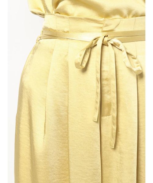 MERCURYDUO(マーキュリーデュオ)の「サテンタックワイドパンツ(その他パンツ・レディース・ベージュ/イエロー・FREE)」の21枚目の写真