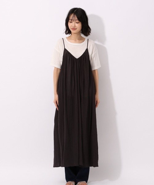 LAKOLE(ラコレ)の「シアーストライプキャミワンピース / LAKOLE(ワンピース・レディース・ライトブルー/ブラック/ライトブラウン・SMALL/MEDIUM)」の9枚目の写真