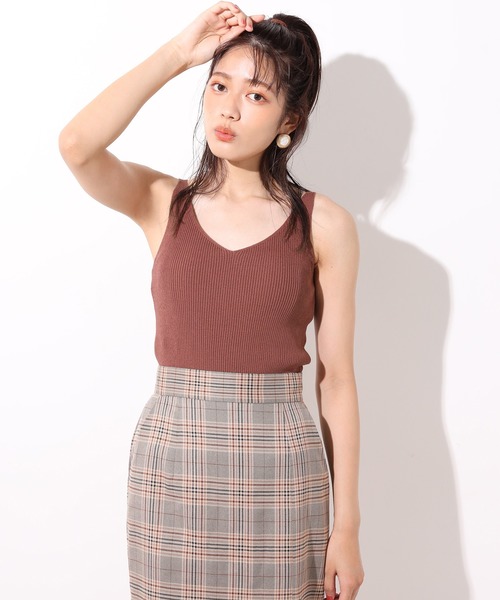 one after another NICE CLAUP（ワンアフターアナザーナイスクラップ）の「ニットタンク（ニット/セーター・レディース・ベージュ/ブラウン/ピンク/アイボリー・FREE）」の6枚目の写真