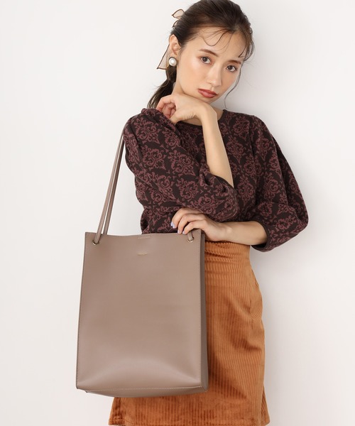 one after another NICE CLAUP（ワンアフターアナザーナイスクラップ）の「シンプルスクエアバッグ（トートバッグ・レディース・ブラック/モカ/キャメル/シルバー/アイボリー・FREE）」の9枚目の写真